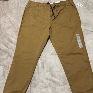Old Navy Men's Khaki Chinos